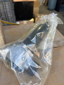 lot 515 image: Zinga Industries SLF108S0 Hydraulic Filter Assembly