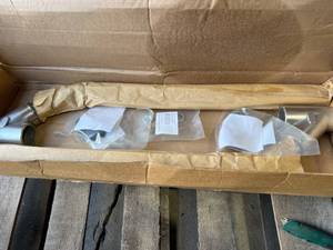 lot 517 image: Tramec Sloan Mounting Tube Offset SS Set