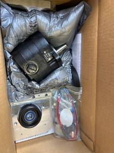 lot 520 image: DewEze Hydraulic Pump Kit, Model 700592, Pump Size 10