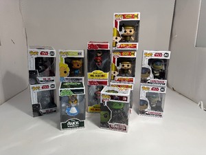 lot 18 image: Funko Pop
