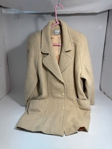 lot 23 image: Herman Kay Coat