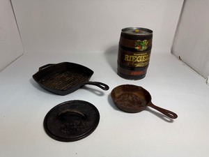lot 40 image: Vintage Keg & Cast Iron Pans