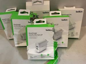 lot 72 image: Dual 24W Wall Chargers