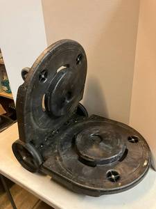 lot 81 image: Brute Can Dual Dolly