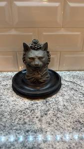 lot 54 image: Vintage Cat Bust Inkwell on Wood Base 5.5 x 6 Inches