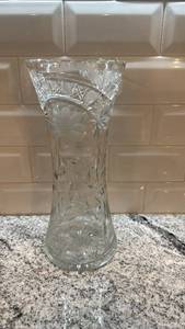 lot 121 image: 12-Inch Cut Glass Floral Crystal Vase