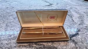 lot 145 image: Cross 14KT Gold Filled Pen and Pencil Set in Box