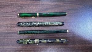 lot 159 image: Collection of 4 Vintage Fountain Pens with Marbled Patterns