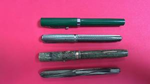 lot 166 image: Set of 4 Vintage Fountain Pens with Assorted Green and Silver Finishes
