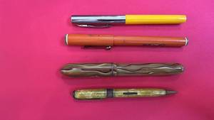 lot 169 image: Set of 4 Vintage Fountain and Ballpoint Pens Assorted Styles