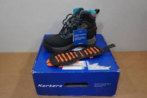 lot 7 image: Korkers Womens Verglas Ridge Boots - Size 6