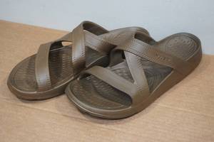 lot 52 image: Nuusol Hailey Rubber Slides - Size 11