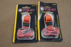 lot 60 image: 2 Fox 40 Sonic Blast Whistles