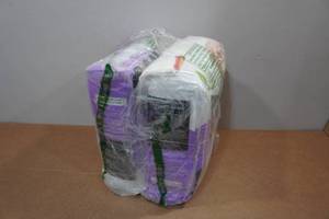 lot 146 image: 2 Worlds Best Cat Litter - 15lb