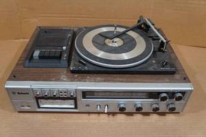 lot 168 image: Robert Record and 8 Track Player