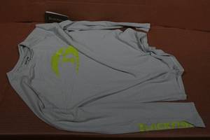 lot 69 image: Blackfish Angler UPFCooling Long Sleeve - Small