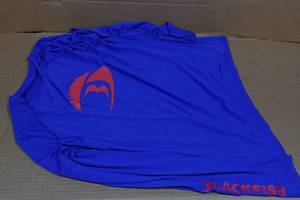 lot 72 image: Blackfish Angler UPFCooling Long Sleeve - Small