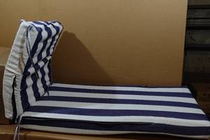 lot 107 image: Outdoor Lounger Chair Cushion