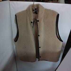 lot 149 image: Outback Trading Company WOOL Vest - Tis the season (Large)