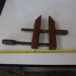 lot 163 image: Vintage Wooden Clamp