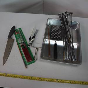 lot 205 image: Misc. Kitchen Stuff