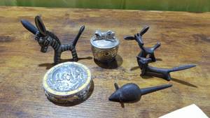 lot 19 image: 6 Pcs of Decor Items