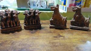 lot 29 image: 2- Pair of Dog Bookends