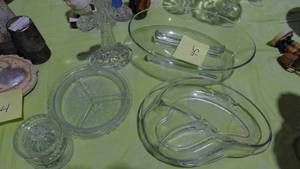 lot 45 image: Assorted Crystal and Glass Pcs. Lenox Crystal Cross