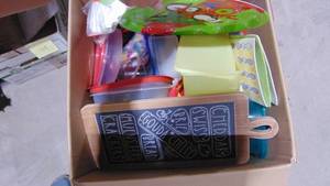 lot 48 image: Assorted Kitchen Items, Some Tupperware