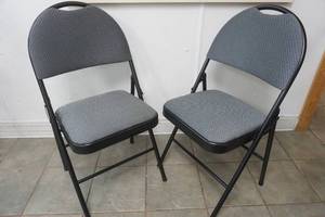 lot 5 image: Pair Of Padded Folding Chairs