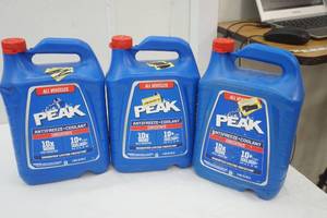 lot 15 image: AntifreezeCoolant 1 GAL Concentrate x 3ct