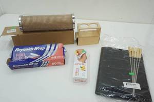 lot 132 image: Rolling Grill Basket, Foil Sheets, Lemon Squeezer, Fondu Accessories