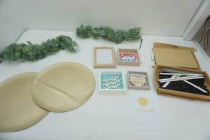 lot 170 image: Family Tree Picture Frames 3D Wall Stickers and other Decor