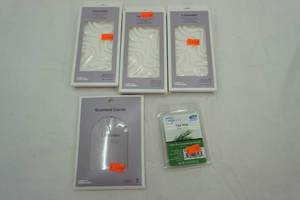 lot 184 image: Room Essentials Wax Melts & Sent Cards