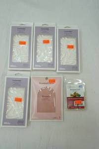 lot 185 image: Room Essentials Wax Melts & Sent Cards
