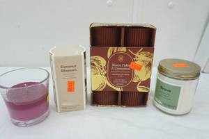 lot 196 image: Candles Room Essentials, Warm Cider & Cinnamon Pillars, Glade