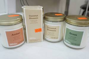 lot 197 image: Candles Room Essentials.