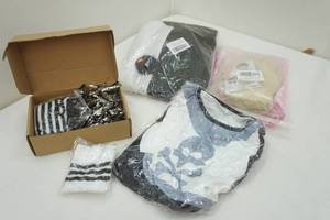 lot 198 image: Halloween Costumes Pink Cosplay Costume (S), Mime 2XL, kids Pirate Cheerleader