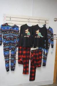 lot 202 image: Cat & Jack Kids Pajamas
