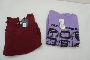 lot 206 image: Womens Sweaters Size S & M (Olivia Rodrigo)