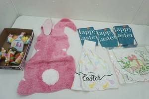 lot 241 image: Easter Decor