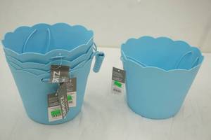 lot 253 image: 5ct Rubber Baskets