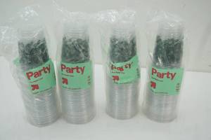 lot 271 image: (120ct) 18 oz Plastic Party Cups