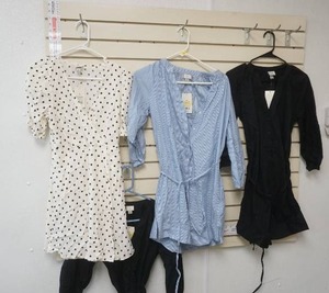 lot 286 image: Womens Clothes Lot Size XS