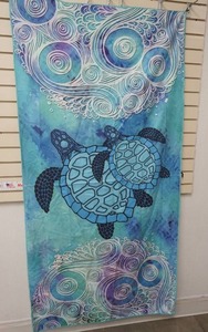 lot 321 image: Sea Turtle Tapestry 70 tall by 34.5 wide