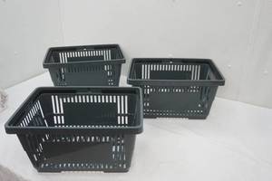 lot 362 image: Shopping Baskets (3ct)