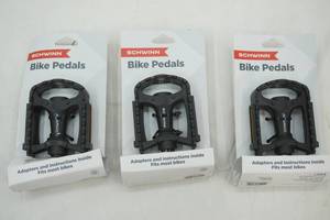 lot 365 image: 3 Sets of Schwinn Bike Pedals
