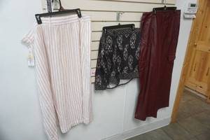 lot 425 image: plus womens size