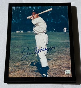 Joe DiMaggio Signed 8x10" Photo Framed with GAI COA New York Yankees Baseball