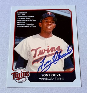 lot 53 image: Tony Oliva Signed Team Issued Stat Card - Minnesota Twins Baseball